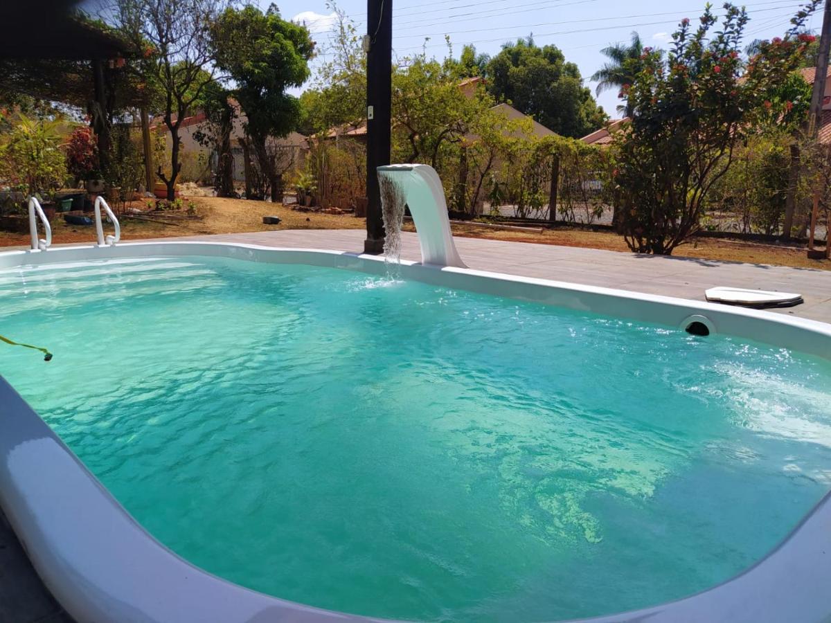 Casa Em Caldas - Piscina Solar E Eletrica Caldas Novas Esterno foto
