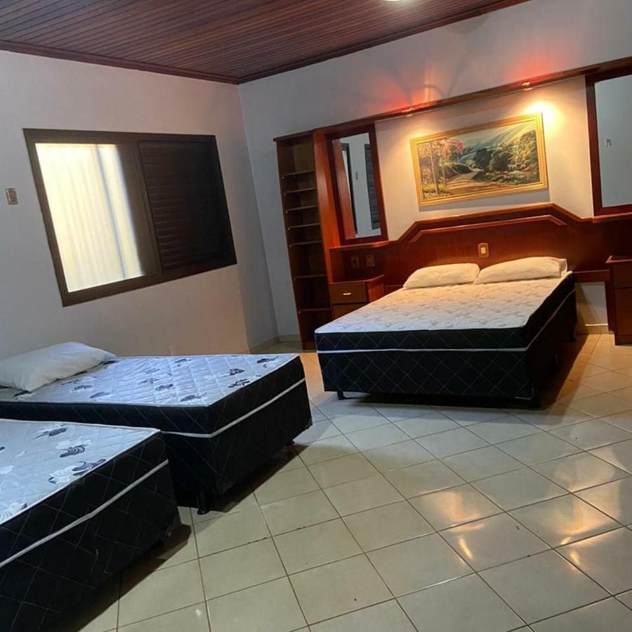 Casa Em Caldas - Piscina Solar E Eletrica Caldas Novas Esterno foto