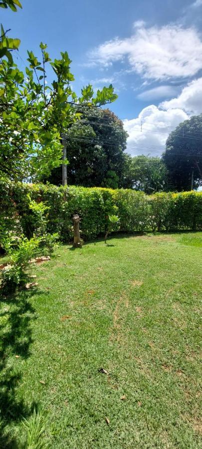 Casa Em Caldas - Piscina Solar E Eletrica Caldas Novas Esterno foto